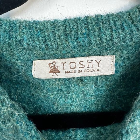 Toshy Made in Bolivia Sweater - Picture 2 of 4